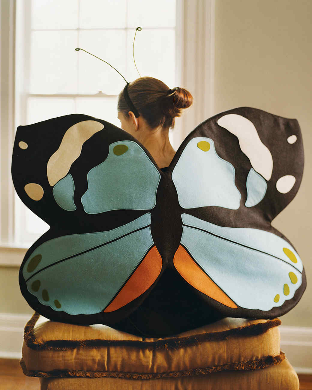 Sewing a butterfly costume for a girl with your own hands: a chic outfit at no extra cost 4 Sewing a butterfly costume for a girl with your own hands: a chic outfit at no extra cost 100